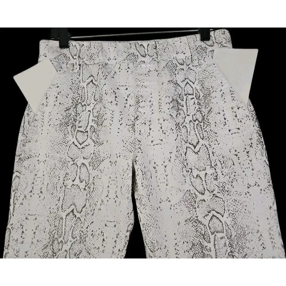 Flog ~Woman Size 29~ White Silver Animal Print Pull On Pants Stretch. - Picture 7 of 12